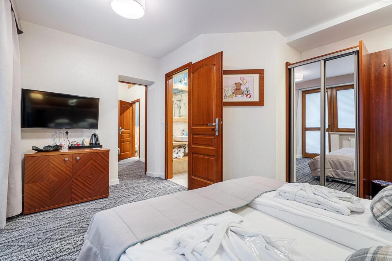Villa Zrodlo & Spa Krynica Zdroj Luaran gambar