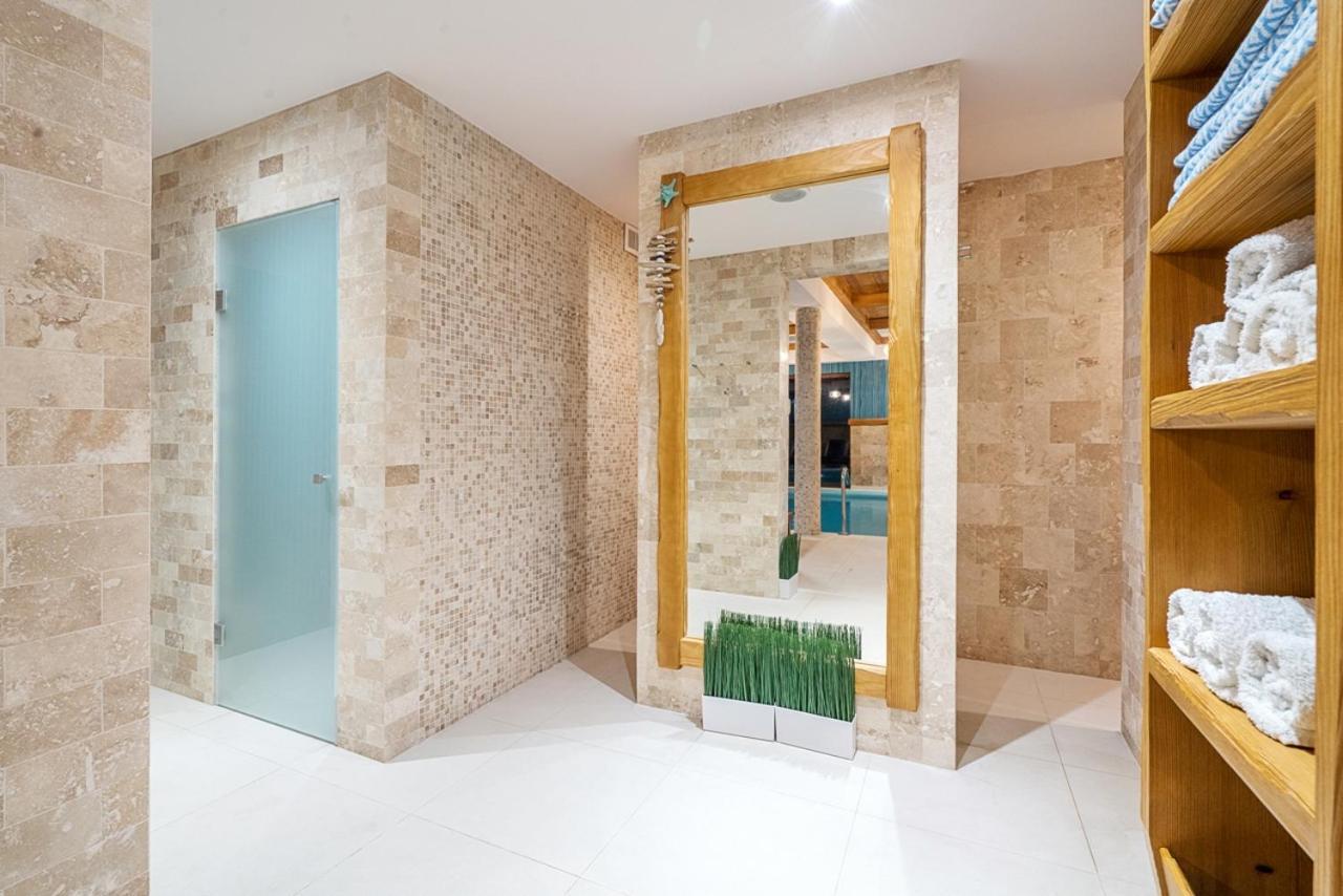 Villa Zrodlo & Spa Krynica Zdroj Luaran gambar